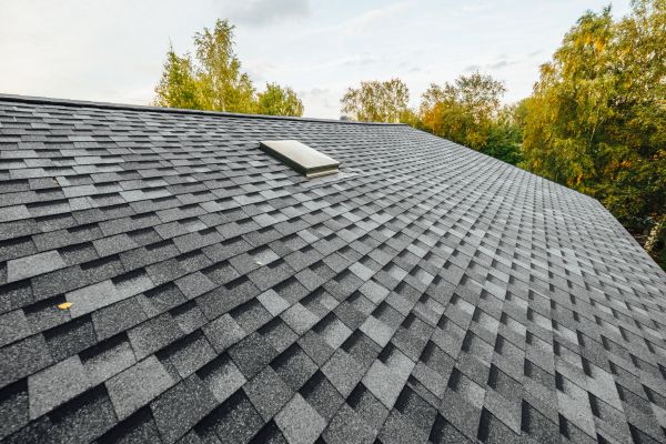 Roof Shingling in Sheboygan