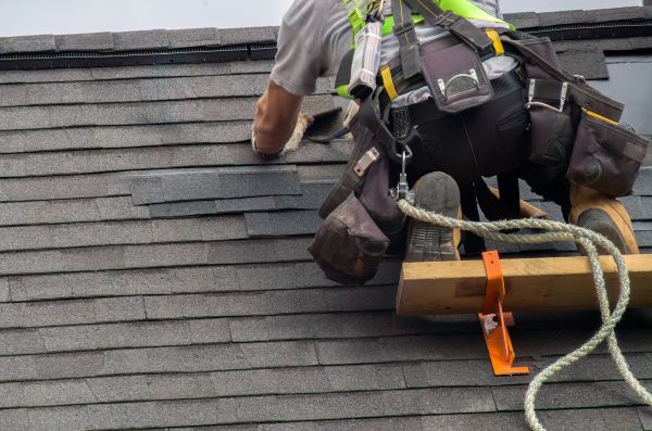 Asphalt Roofing Service in Sheboygan